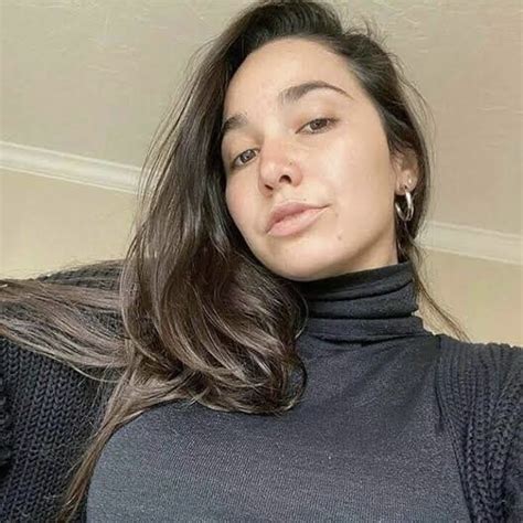 Karley Grey (@Karleygreyale) / Twitter.